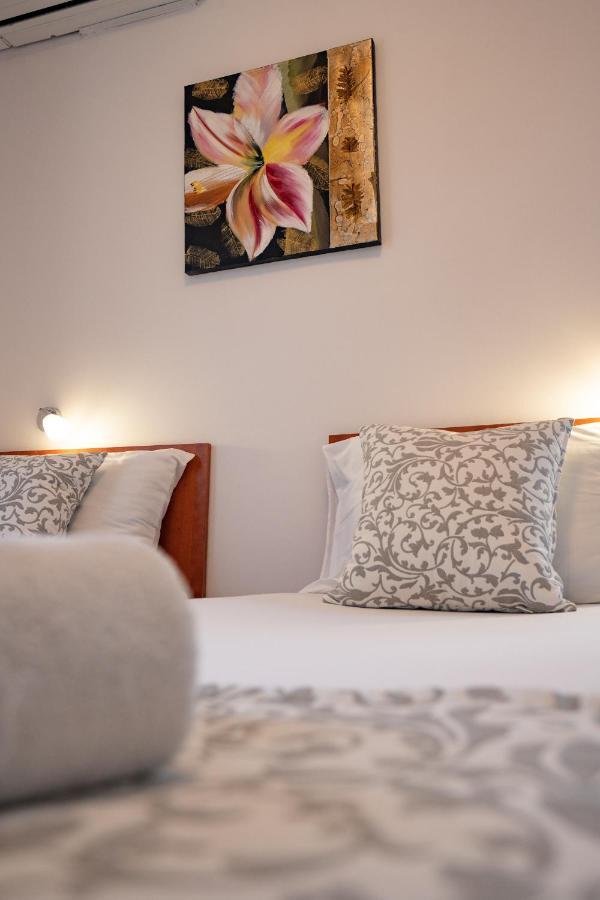 Rooms Magnolia With Pool Novalja Exterior foto